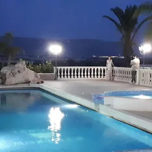 Casa Vacanza Nel Giardino Delle Vigne Chiaramonte Gulfi